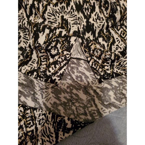 Top - Picture 4 of 5